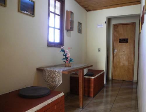 Pico Da Bandeira Hostel