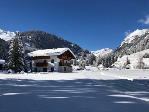 Hostal Haus Waltraud