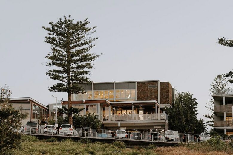 Hotel Headlands Austinmer Beach