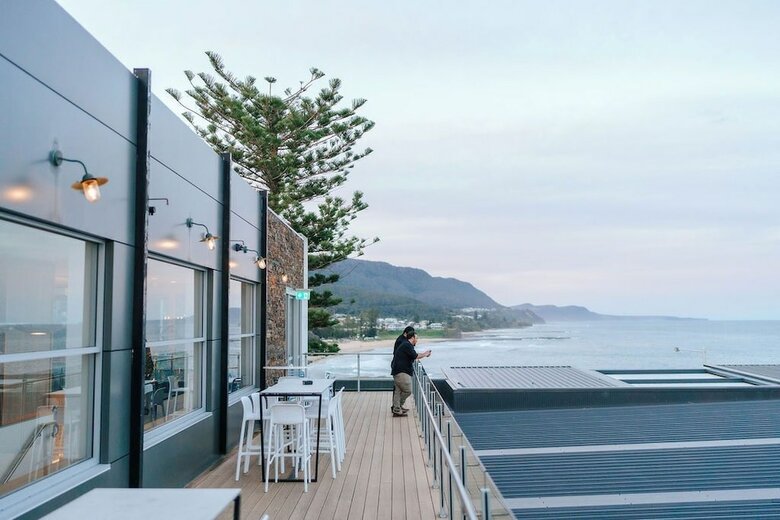 Hotel Headlands Austinmer Beach