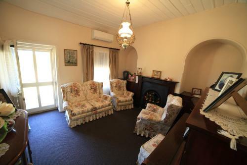Miss Mabel Cottage