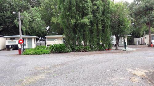 Pinewood Caravan Park