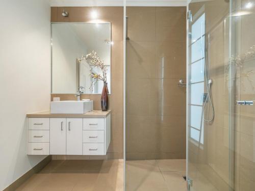 Boutique Stays - Sandy Breeze 3