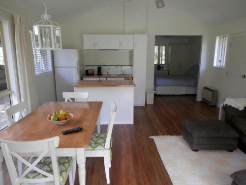 Bed & Breakfast Wondai Hideaway Apartment