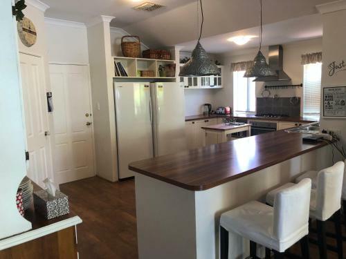 Swan Valley Holiday Home