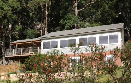 Bayscape At Hardys Bay/killcare