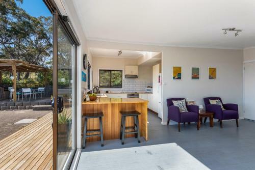 Southern Beaches Holiday House