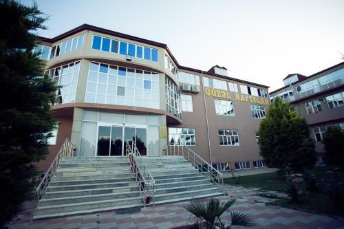 Hotel Gozel Naftalan Health Resort