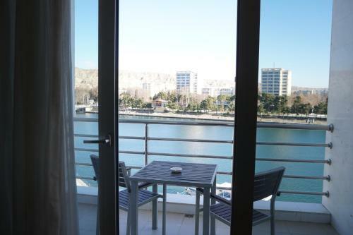 Agsaray Deluxe Hotel