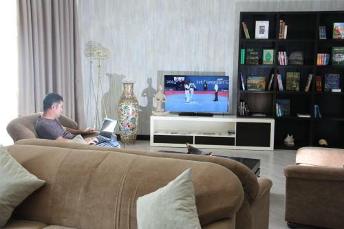 Agsaray Deluxe Hotel