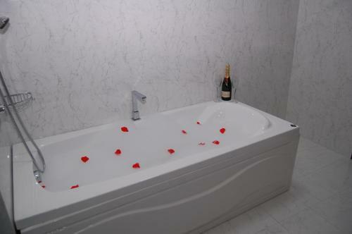 Agsaray Deluxe Hotel