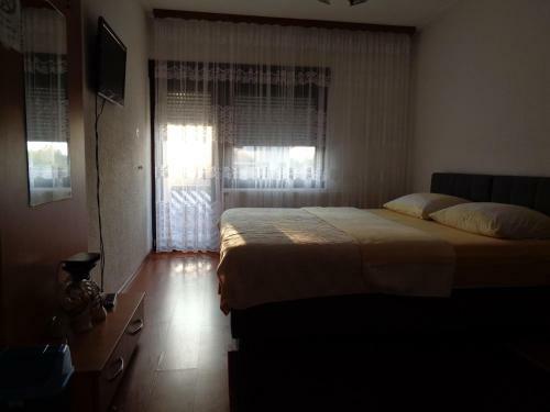 Hostal Sobe Rooms Amira