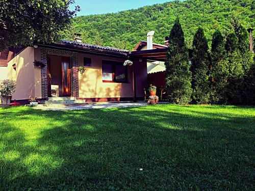 Retro House Visoko