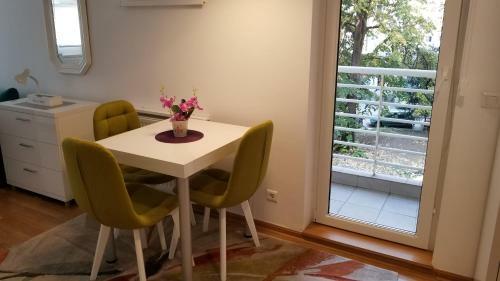 City River Apartment