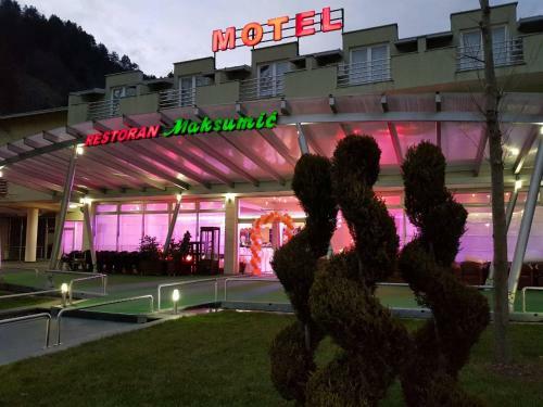 Motel Maksumi?