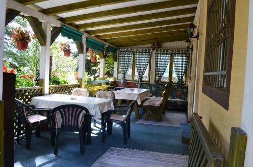 Hondo Holiday Home