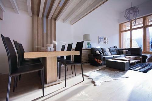 Apartman View