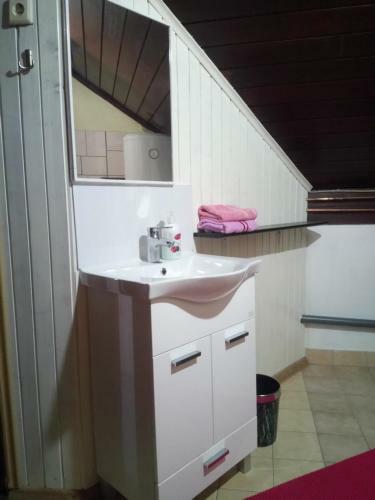 Hostal Guest House Husein