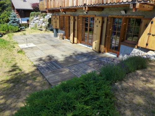 Apartment Loutserou