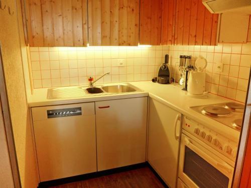 Apartment Tarcianne B12