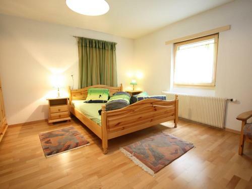 Spacious Apartment In Mehlbaum With Mountain View