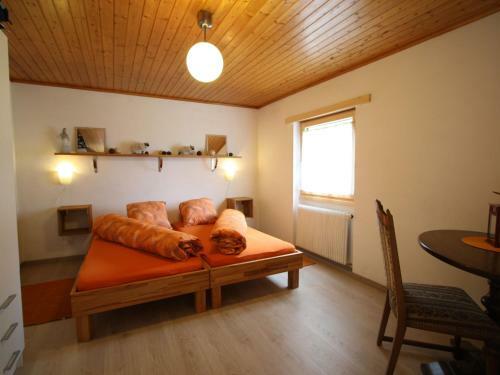 Spacious Apartment In Mehlbaum With Mountain View