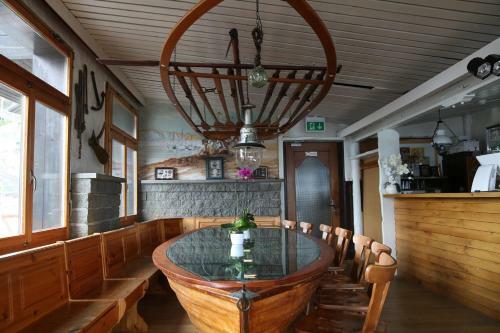 Hotel Lakeview