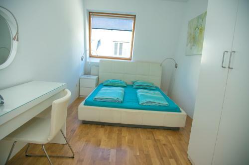 Apartment Near Town Hall