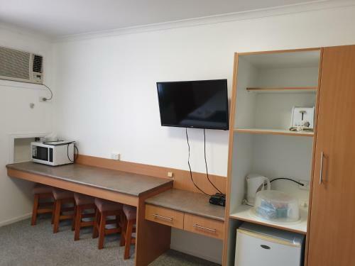 Koorawatha Homestead Motel