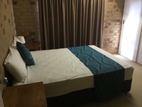 Bribie Waterways Motel