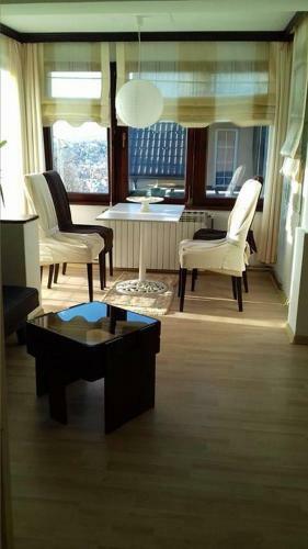Apartment Charming Home