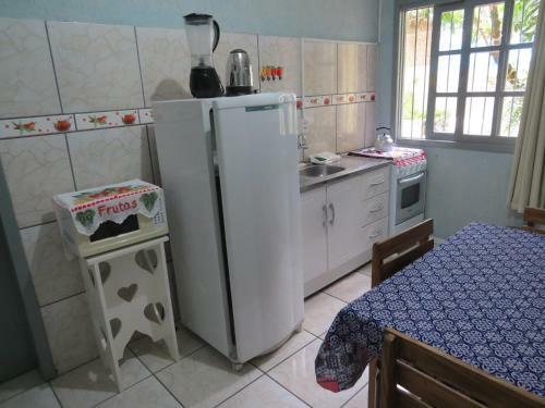 Hostal Residencial E Pousada 663