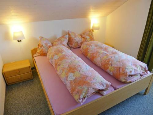 Apartment Wohnung Gelb