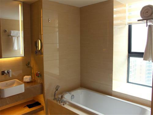 Hotel Ramada By Wyndham Enping