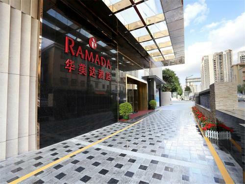 Hotel Ramada By Wyndham Enping