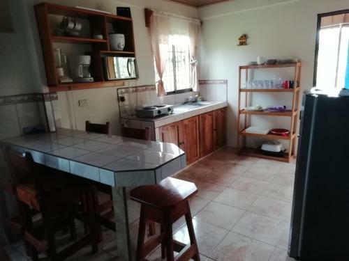 Caba�a Arenal View #3