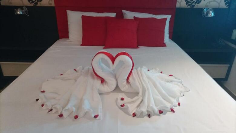 Hotel Guest
