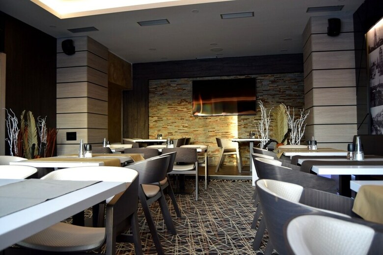 Hotel Grand