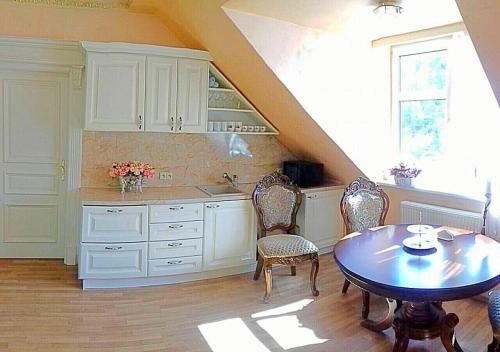 Lira 3 Apartments