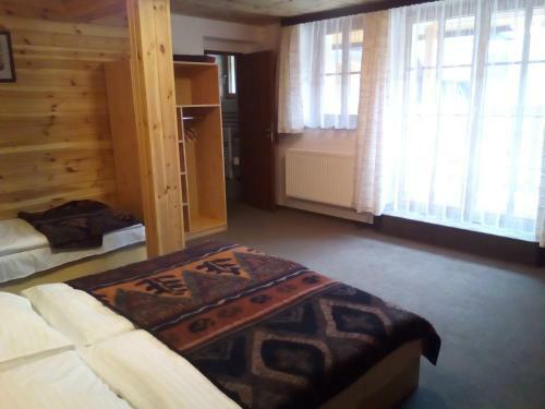 Hostal Ea Horsk� Hotel H�jenka