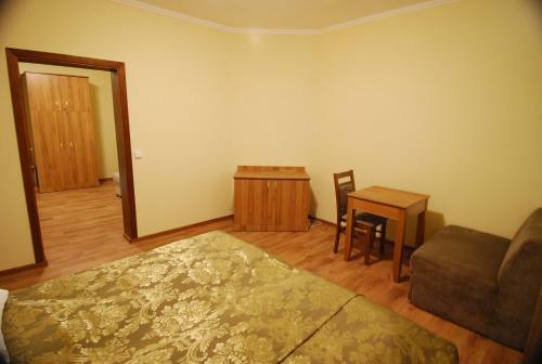 Hostal Ivanek Guest House
