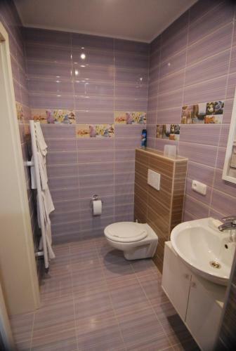 Hostal Ivanek Guest House