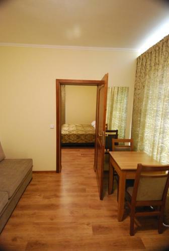 Hostal Ivanek Guest House