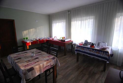 Hostal Ivanek Guest House