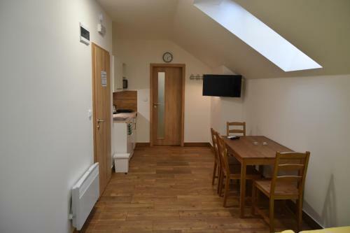 Hostal Penzion U Huj?�k?