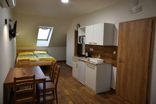 Hostal Penzion U Huj?�k?