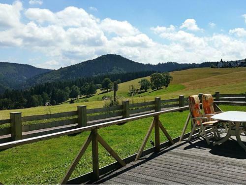 Comfortable Chalet Near Forest In Gehlberg