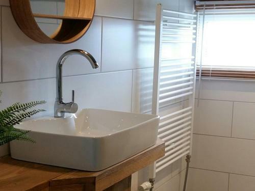 Comfortable Chalet Near Forest In Gehlberg