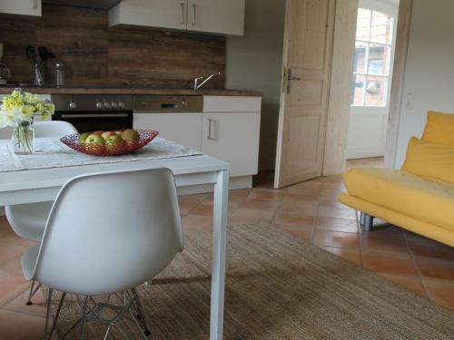 Luxurious Apartment With Trampoline In Saal