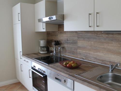 Luxurious Apartment With Trampoline In Saal